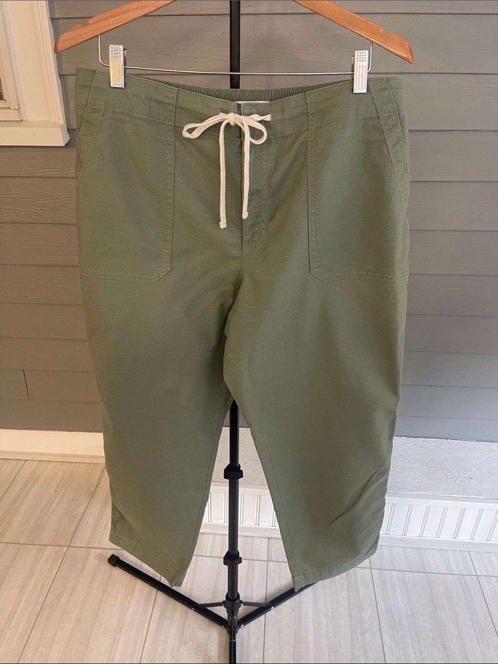 LOFT Olive Green Drawstring Pants Size 12